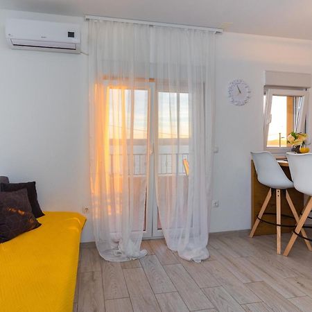 Villa Vruja Писак Екстериор снимка