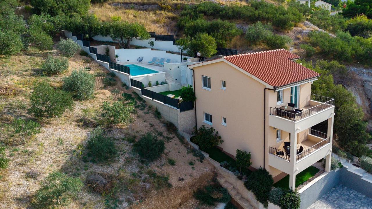 Villa Vruja Писак Екстериор снимка